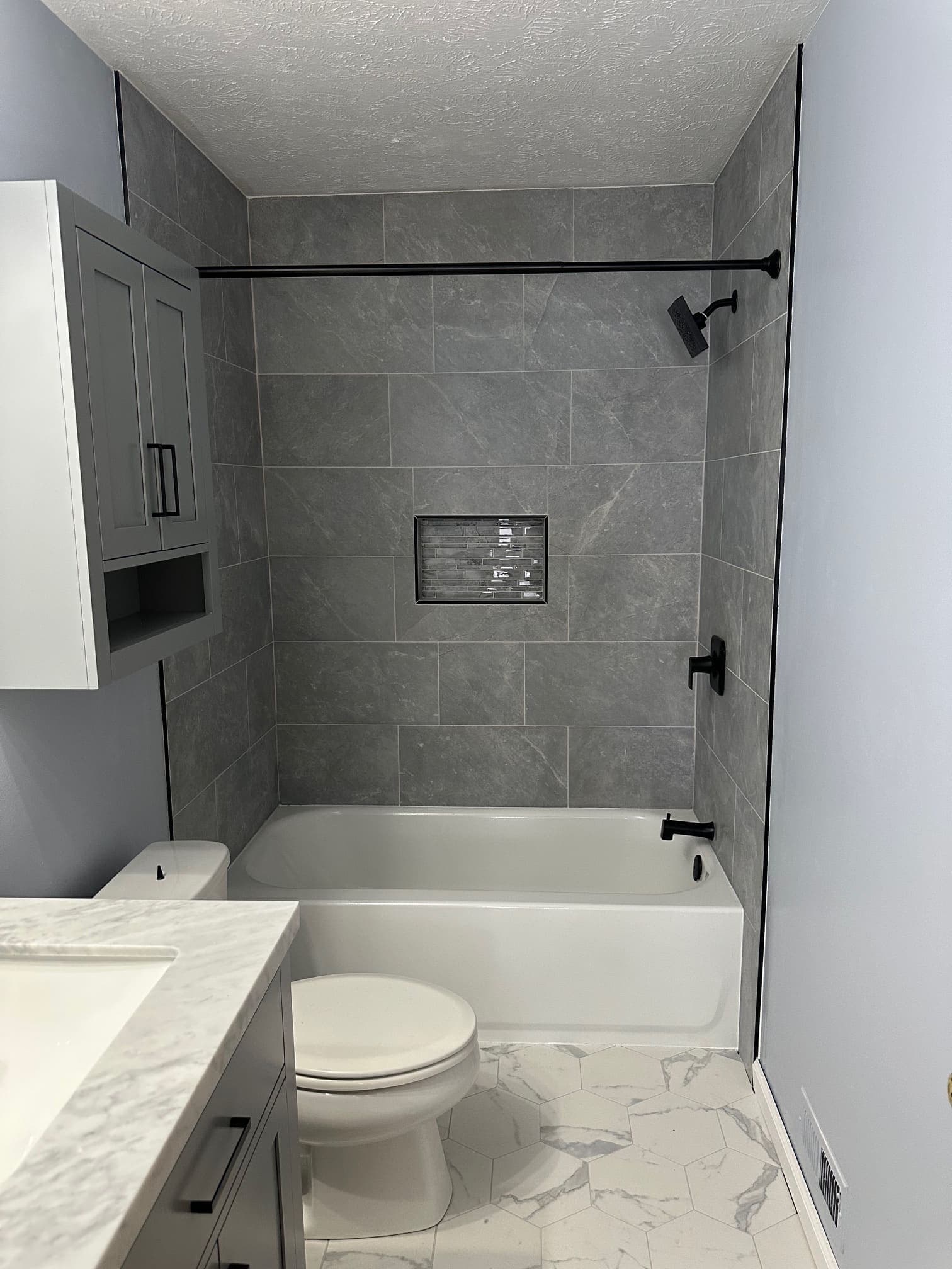 Twinsburg Master & Guest Bath Remodel