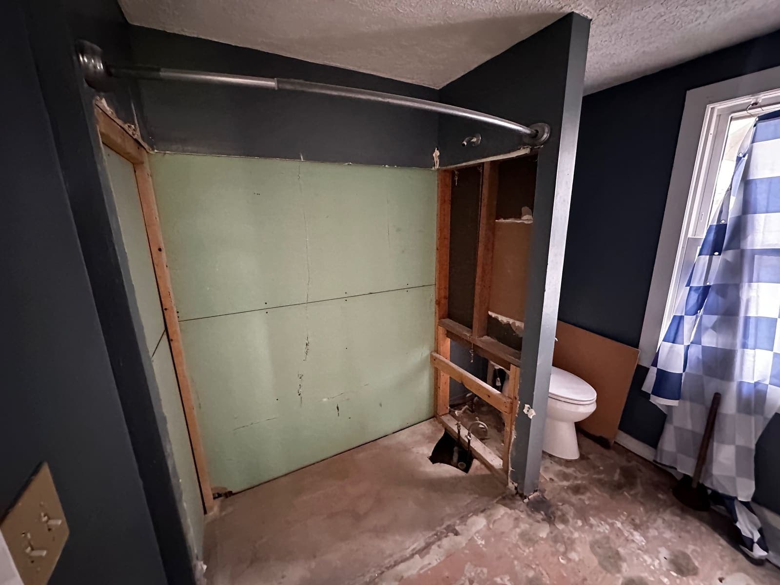 during photo of the Cuyahoga Falls bathroom remodel